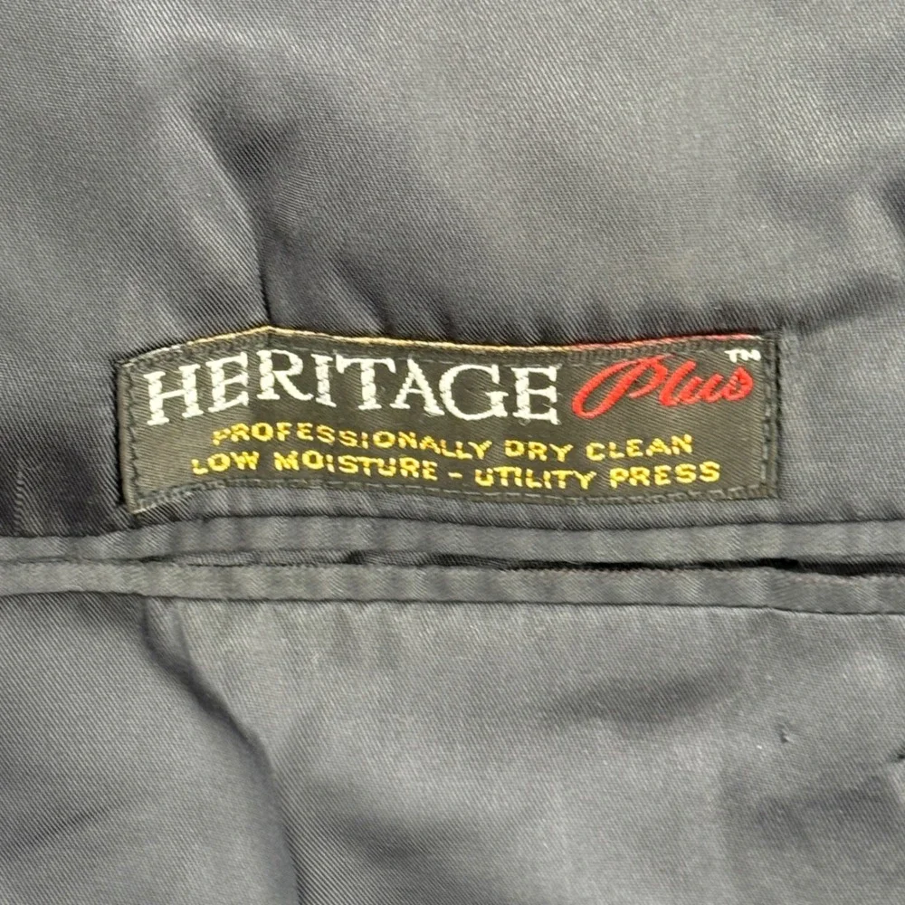 Hart Schaffner Marx Heritage Plus Mens 46R Navy Blue Pinstripe Blazer Sport Coat